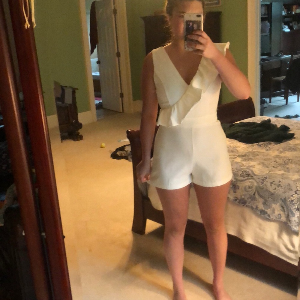 Do + Be white romper